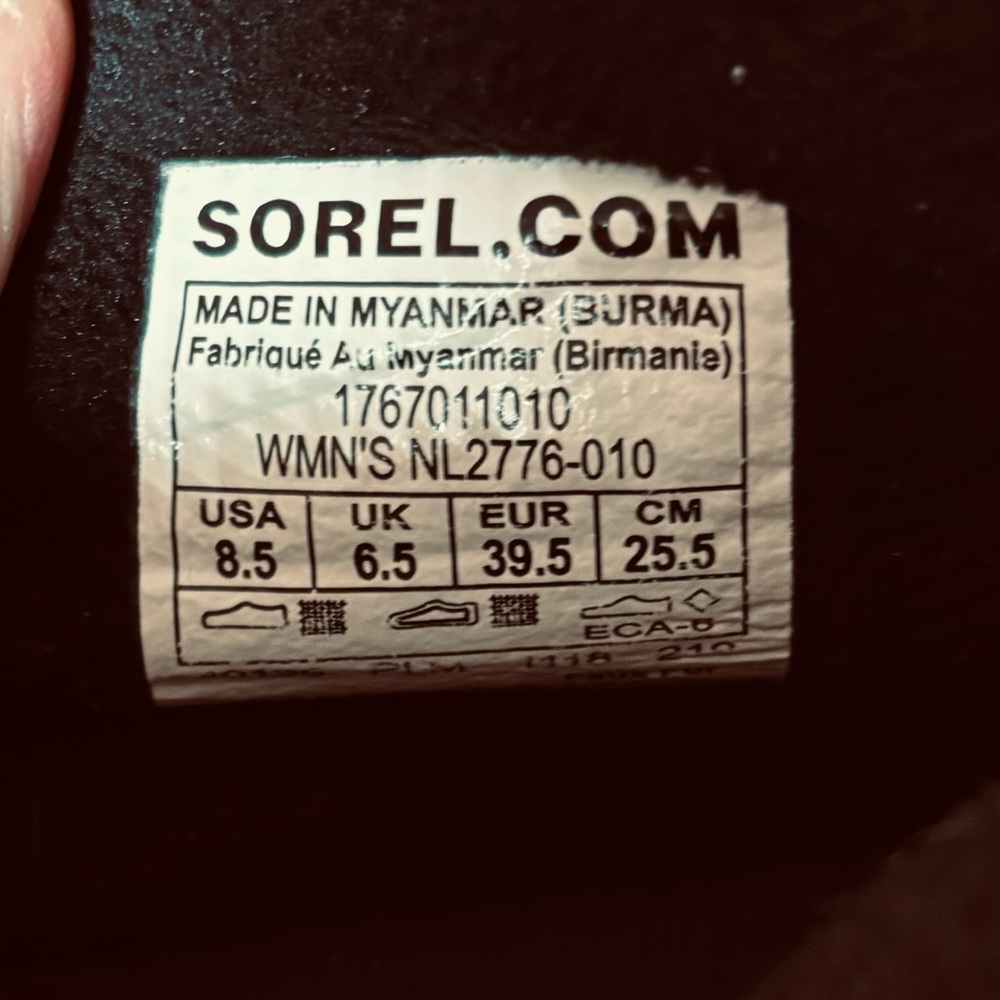 SOREL Women's Whitney Short Lace-up Waterproof Insulated Winter Boots Black 8.5 - Picture 4 of 16